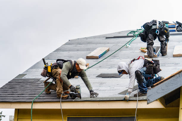 Professional Gutter Installation technician working in Terrebonne, OR